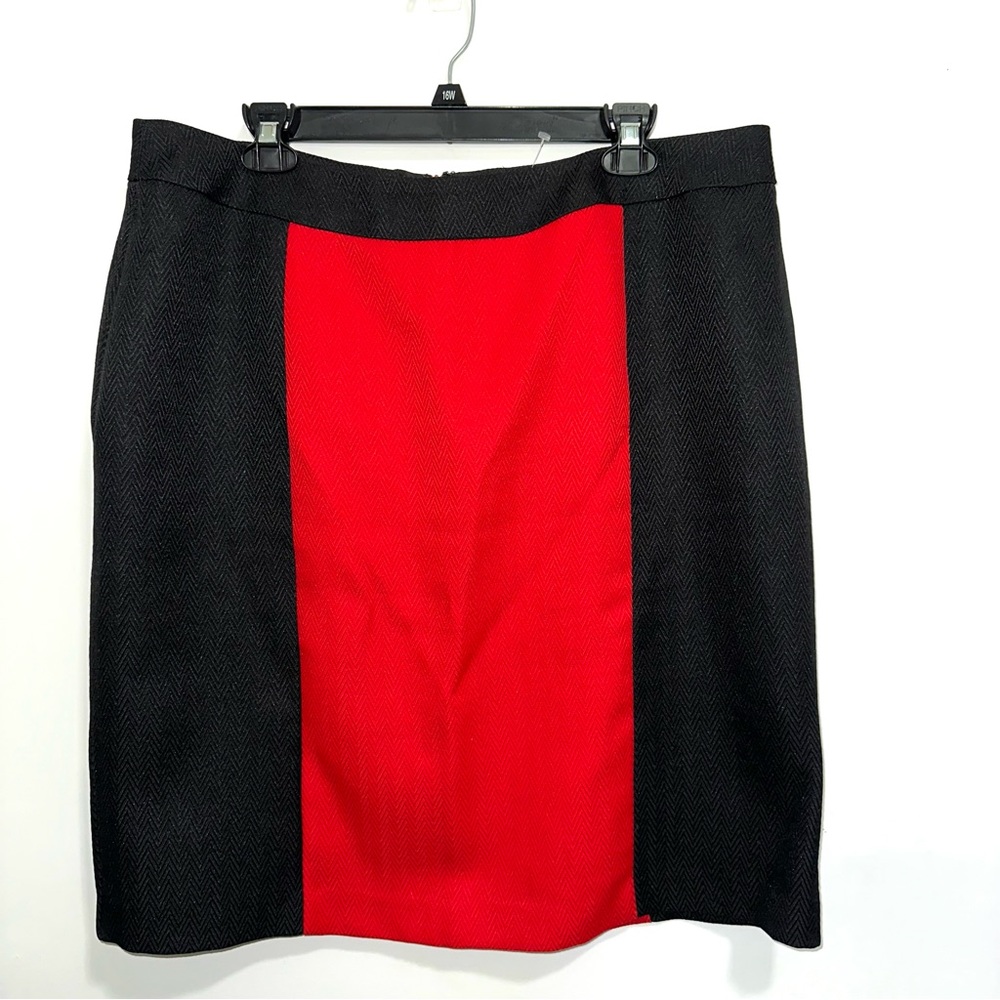 🌷5/$20 Women’s Red/Black Skirt - Picture 1 of 6